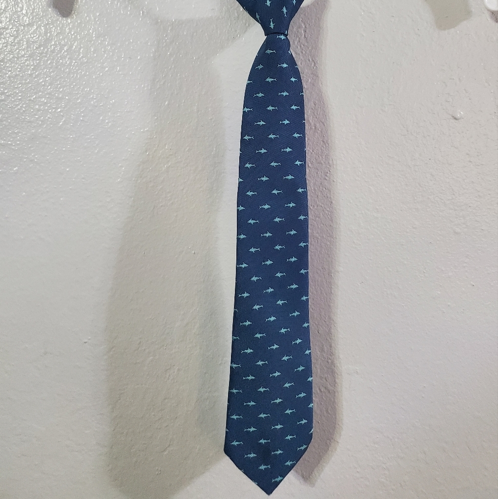 Boys shark tie